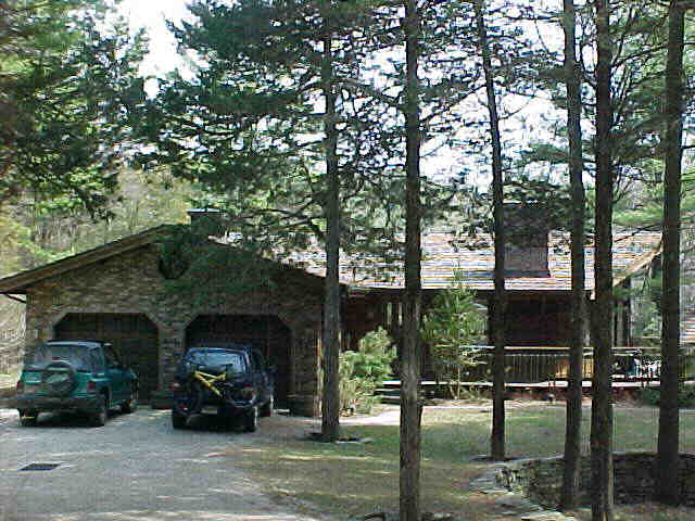 Building photograph for 28 PRESTON LANE